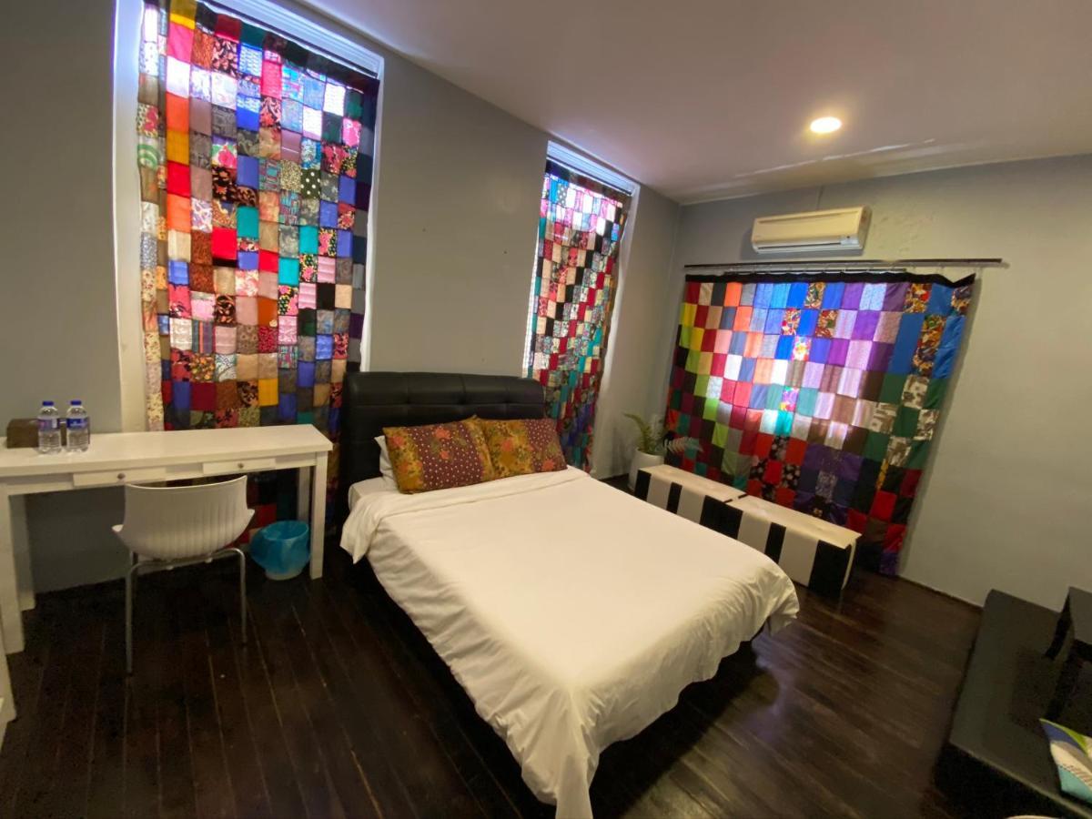 Nancii Guesthouse Малакка Экстерьер фото